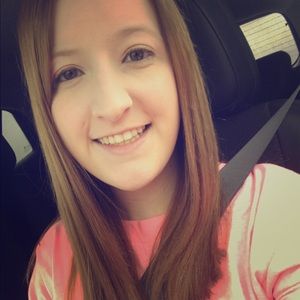 Meet your Posher, Megan